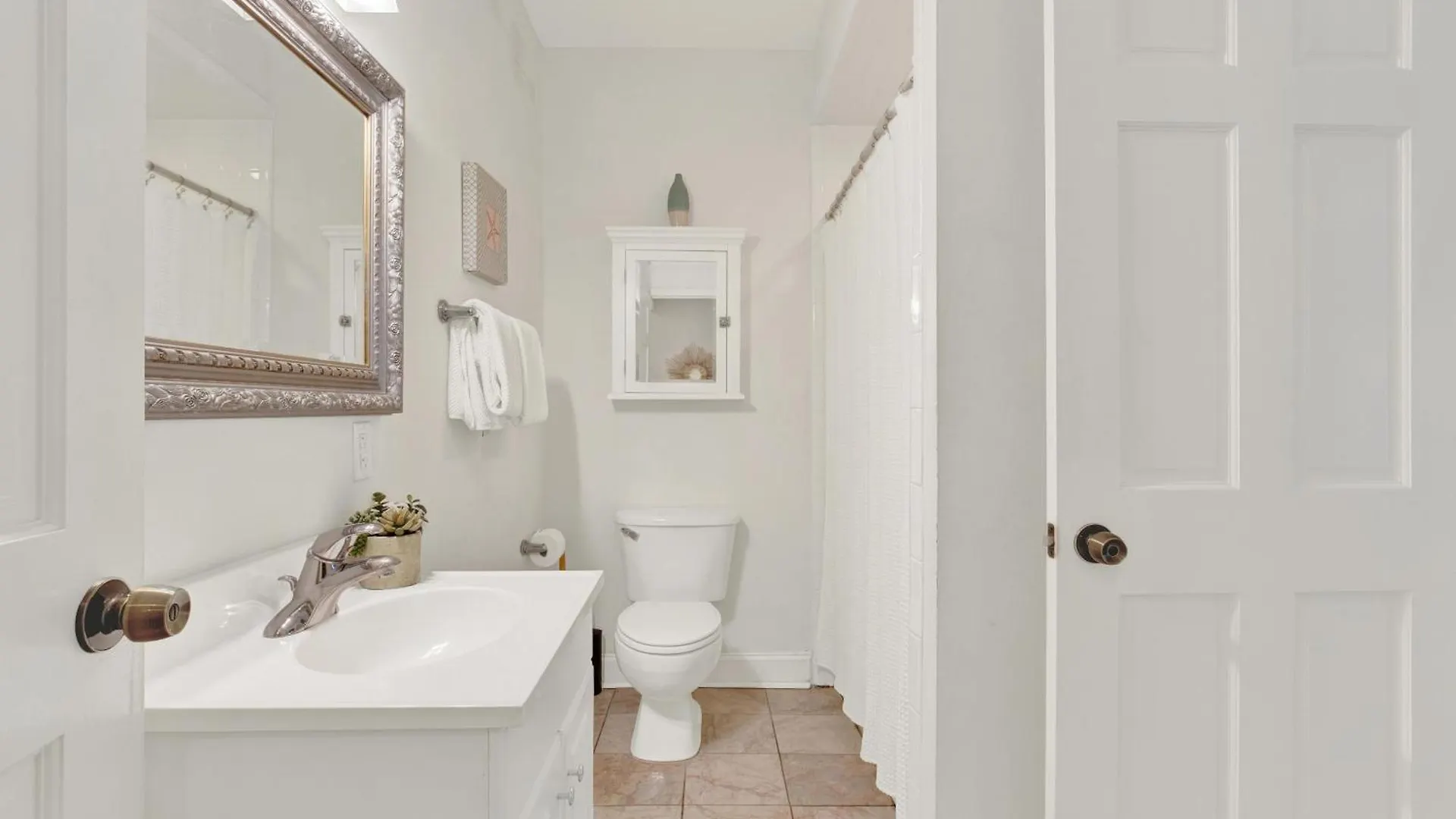 City Market Loft - 4 Bedroom Savannah