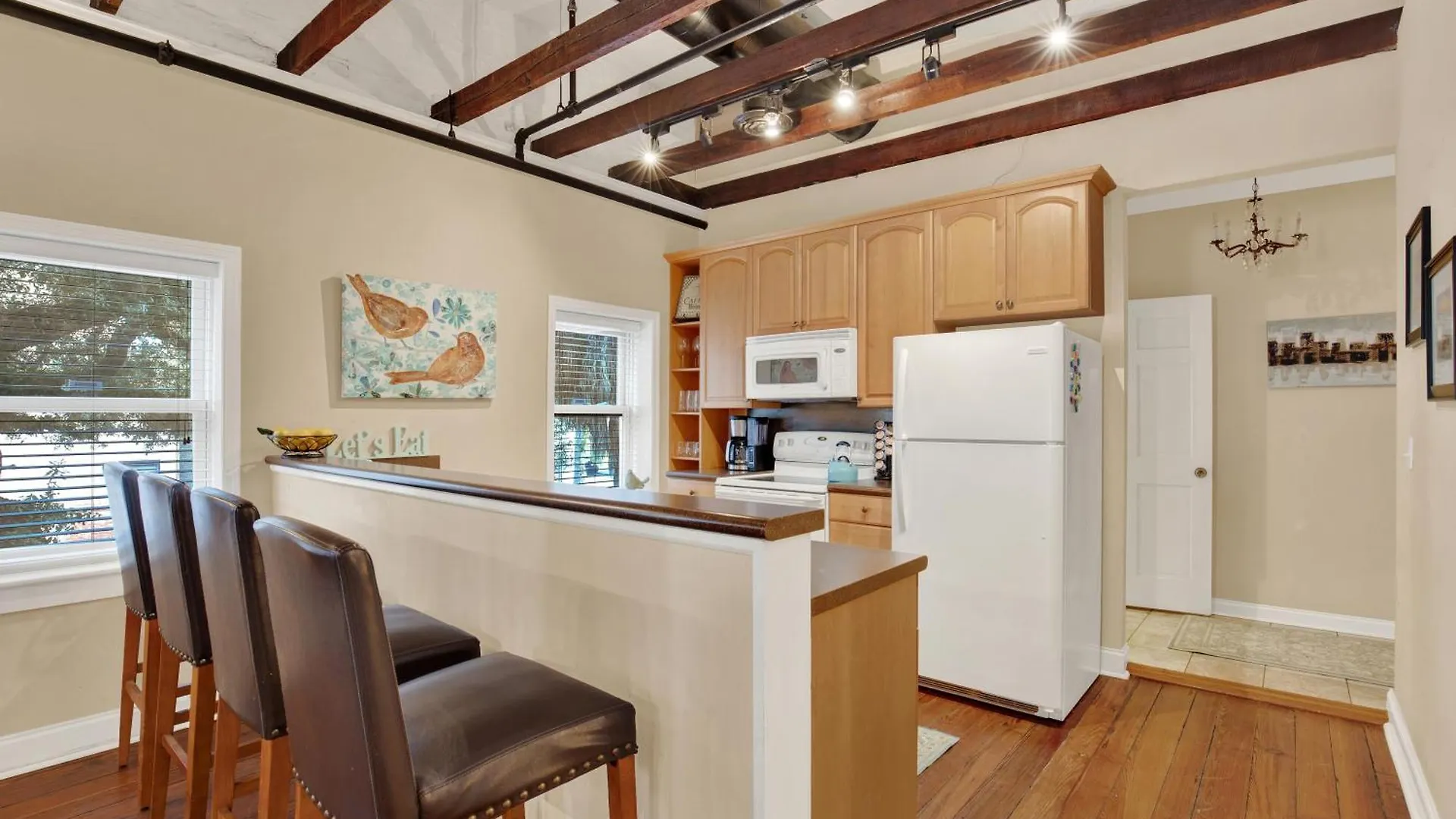 City Market Loft - 4 Bedroom Savannah Holiday home