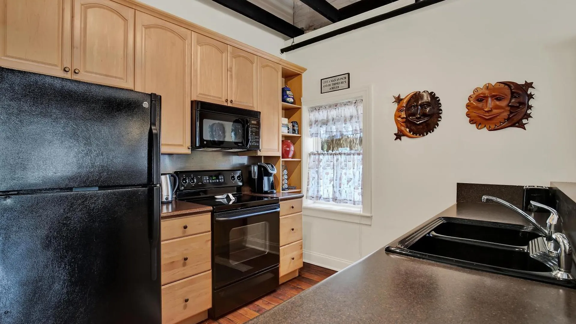 City Market Loft - 4 Bedroom Savannah 0*,