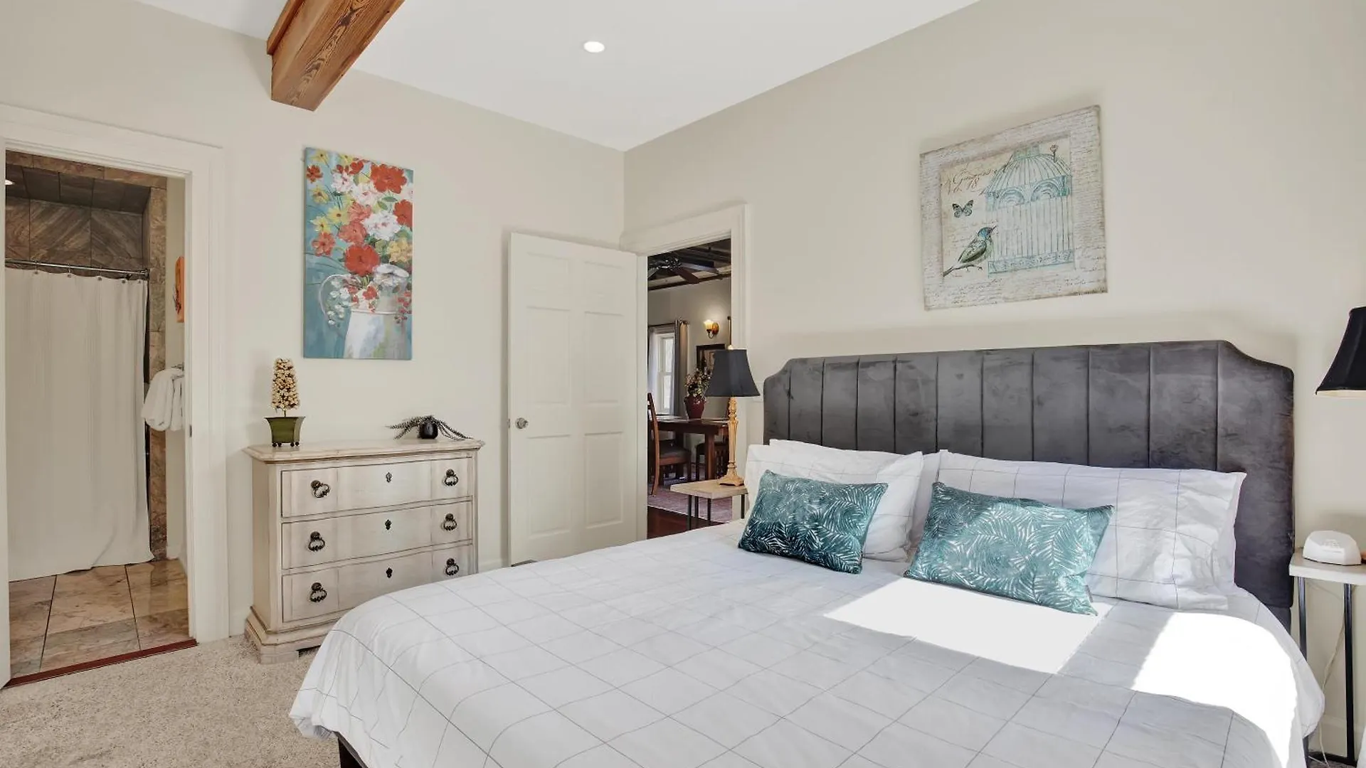 City Market Loft - 4 Bedroom Savannah